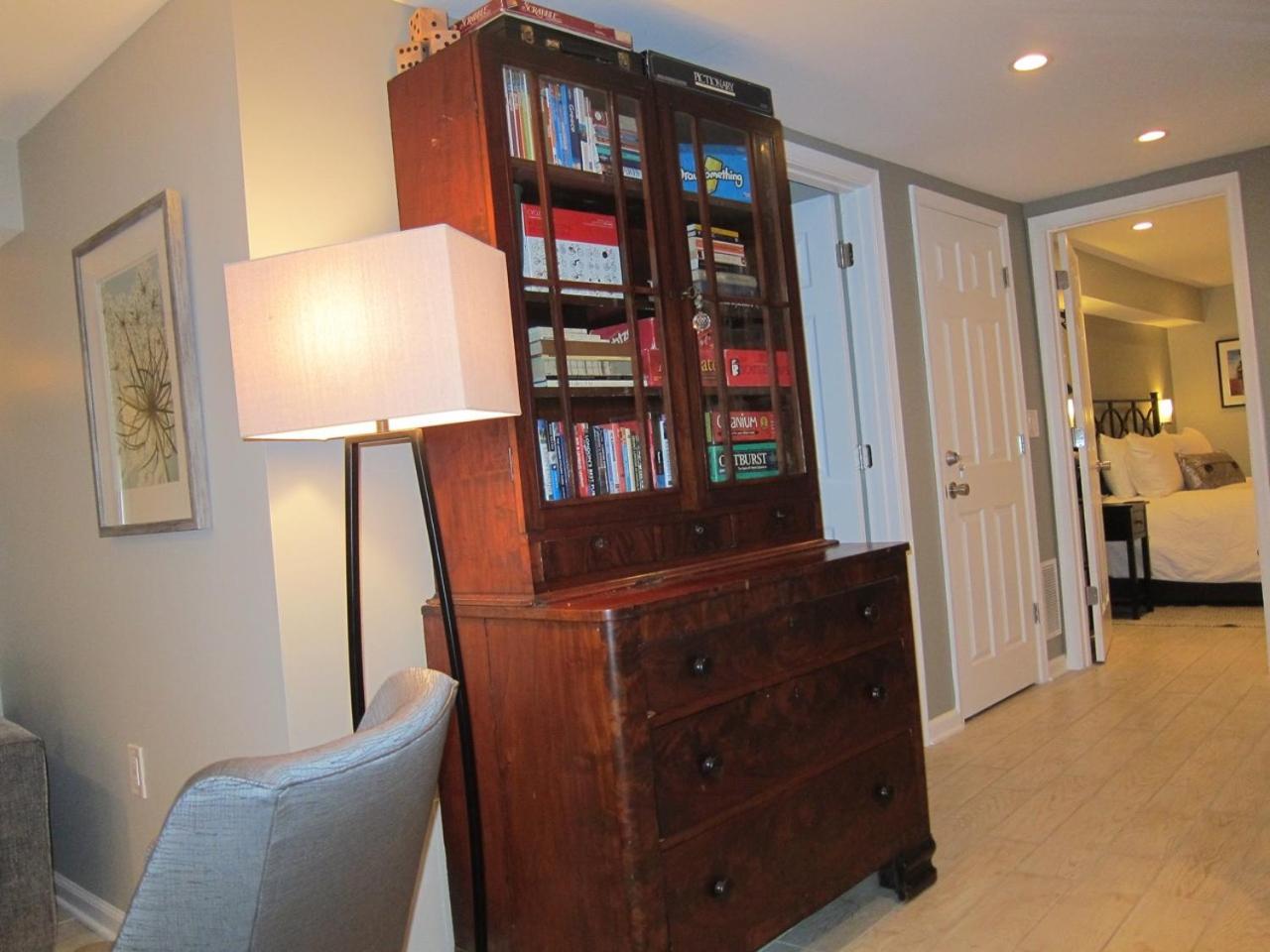 Stylish Renovated Flat, Central, Walk To Dc Sights Washington Extérieur photo